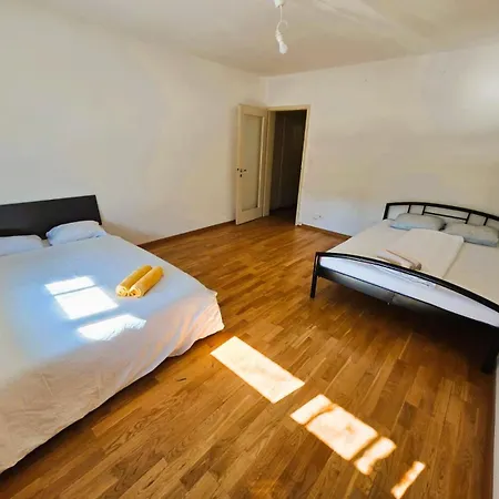 Large Flats, Center - Schb Appartement Zurich