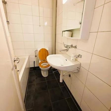 Large Flats, Center - Schb Appartement *
