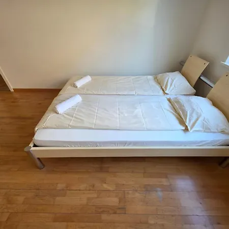 Large Flats, Center - Schb Appartement