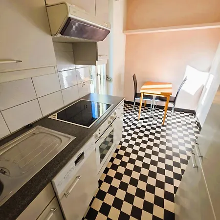 Large Flats, Center - Schb Appartement *