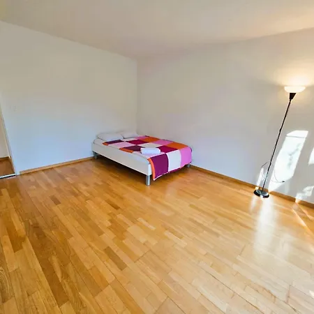 Large Flats, Center - Schb
