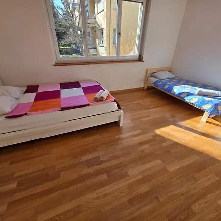 Large Flats, Center - Schb