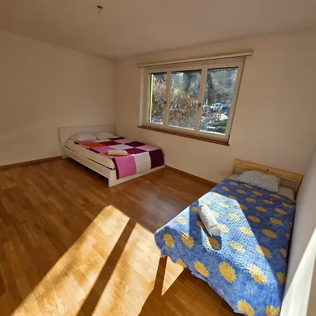 Large Flats, Center - Schb * Zurich